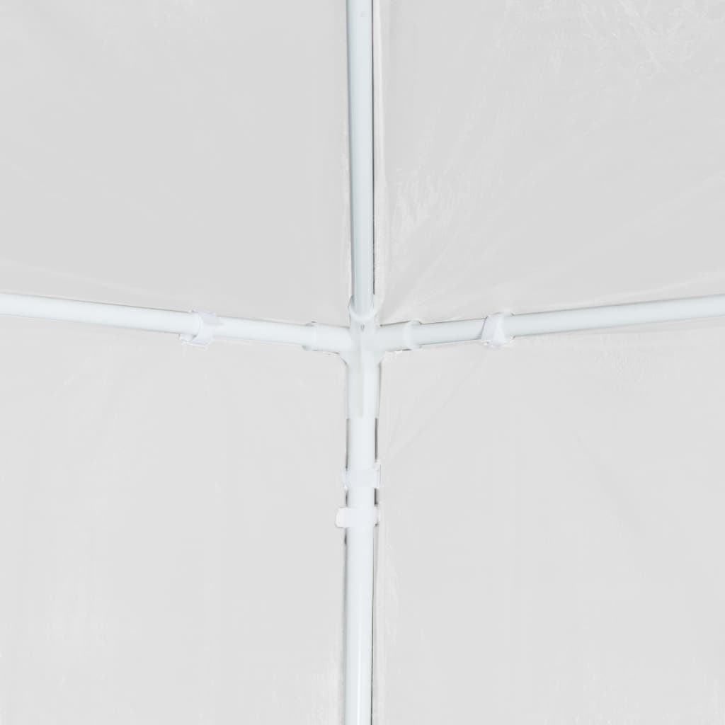 close-up of the rust-resistant steel frame connection of a 3x3 m white party tent, designed for outdoor events.