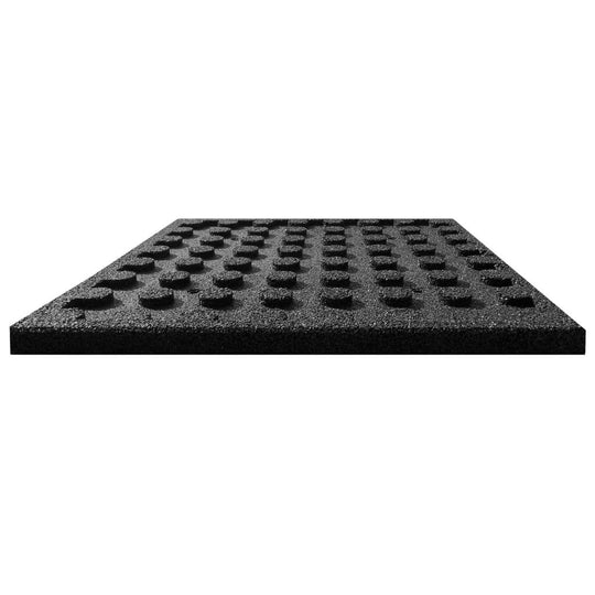 Black rubber fall protection tile with textured surface, ideal for outdoor areas and children's play zones. Durable and slip-resistant.