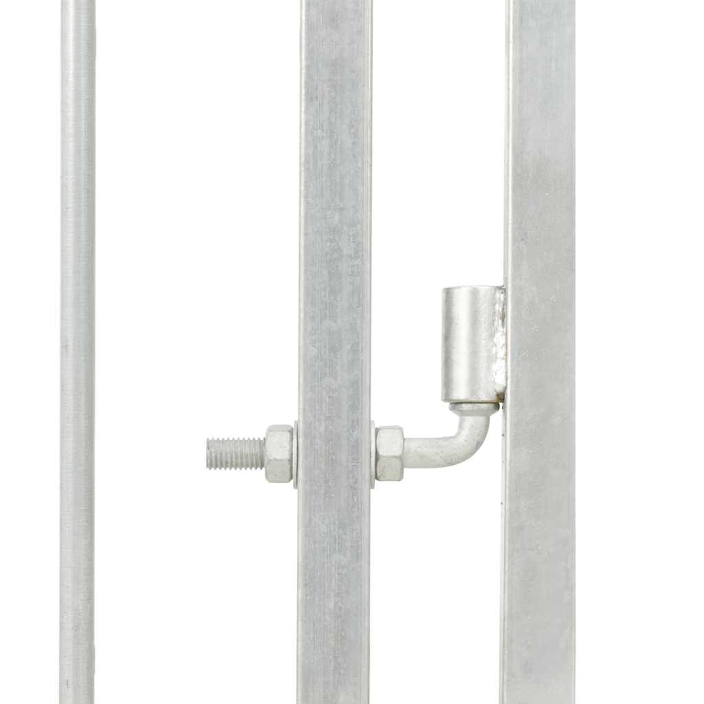 Detail of the steel bar walls of the Outdoor Dog Kennel 100x200x100 cm for safety and security.