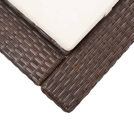 Sunbed with Cushion – Comfortable Poly Rattan Outdoor Lounger close-up showing woven rattan texture and cushion corner