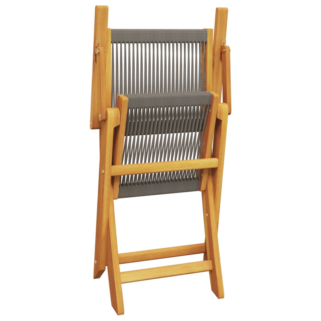 Folding garden chair in grey and acacia wood, ideal for outdoor lounging and easy storage. Perfect for garden furniture.