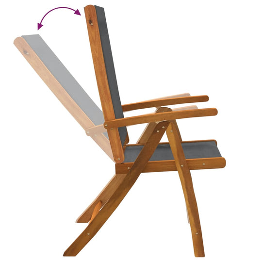 Adjustable garden chair made of solid acacia wood with a foldable function for outdoor dining and relaxation.